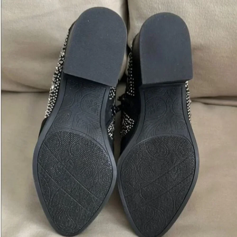 Women's NWOT Black Studded Ankle Western Cowboy Boots by Sugar - size 7-1/2 - Picture 4 of 5